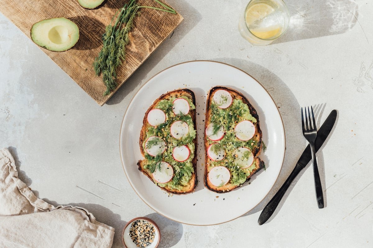 avocado toast with kale pesto